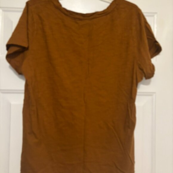 Bundle of 2 Target t-shirts - gold & turquoise - Picture 4 of 4